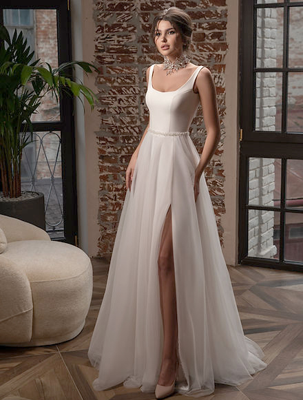 wedding-dress-irvalda-wedding-fashion-vienna-online-order-dress-model-lora