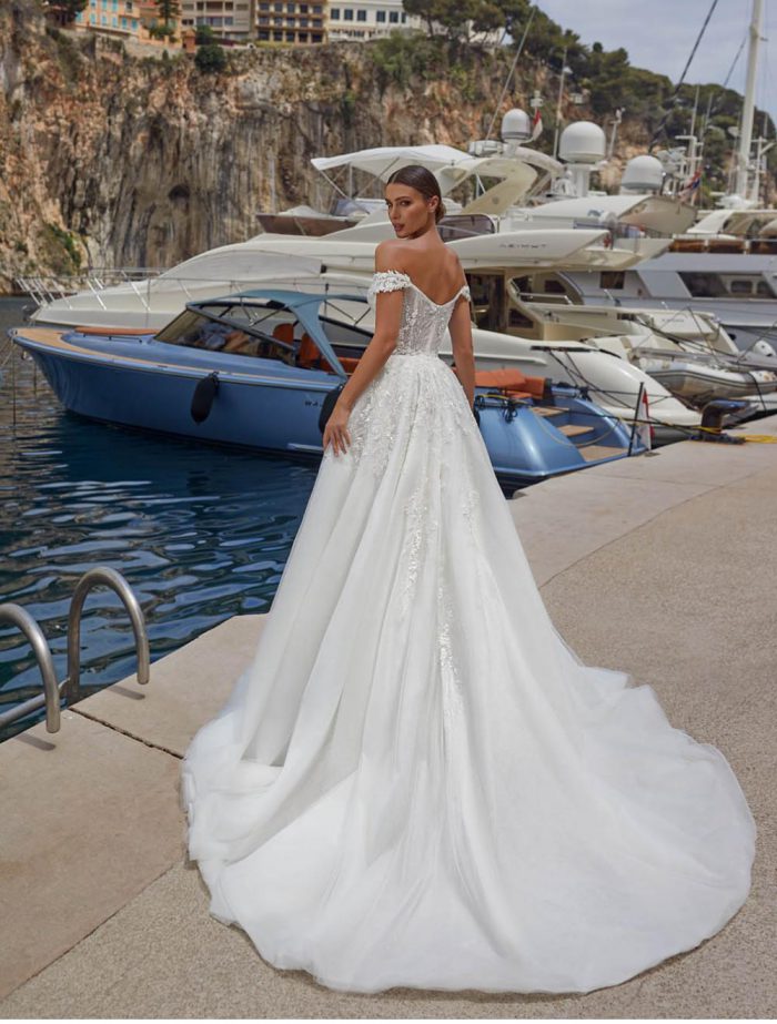 irvalda-brautkleider-wien-online-bestellen-prinzessin-modell-981