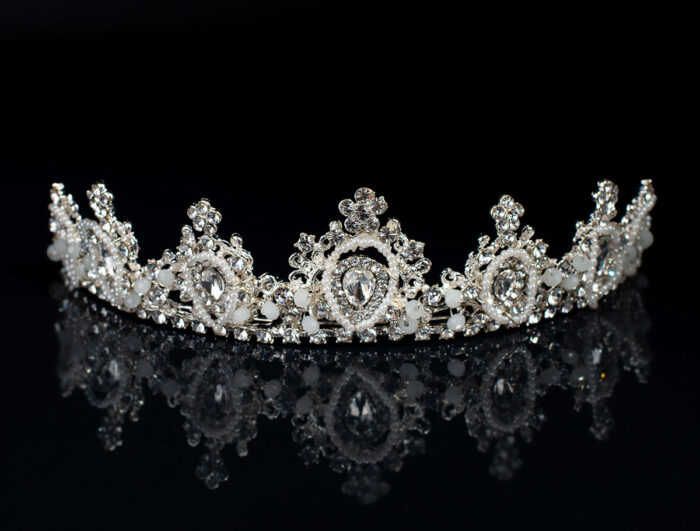 Diadema Sisi